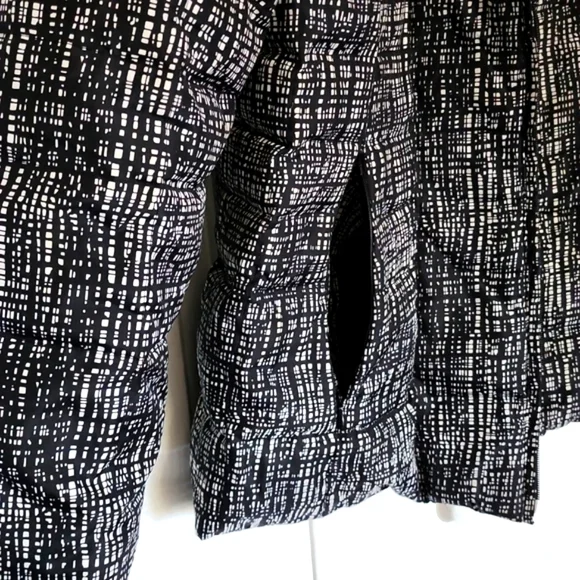 Calvin Klein Down Jacket Size M. - Picture 5 of 13